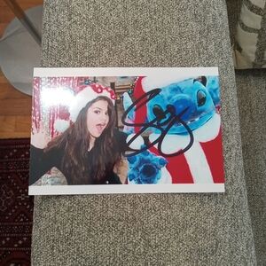 Selena Gomez Autograph